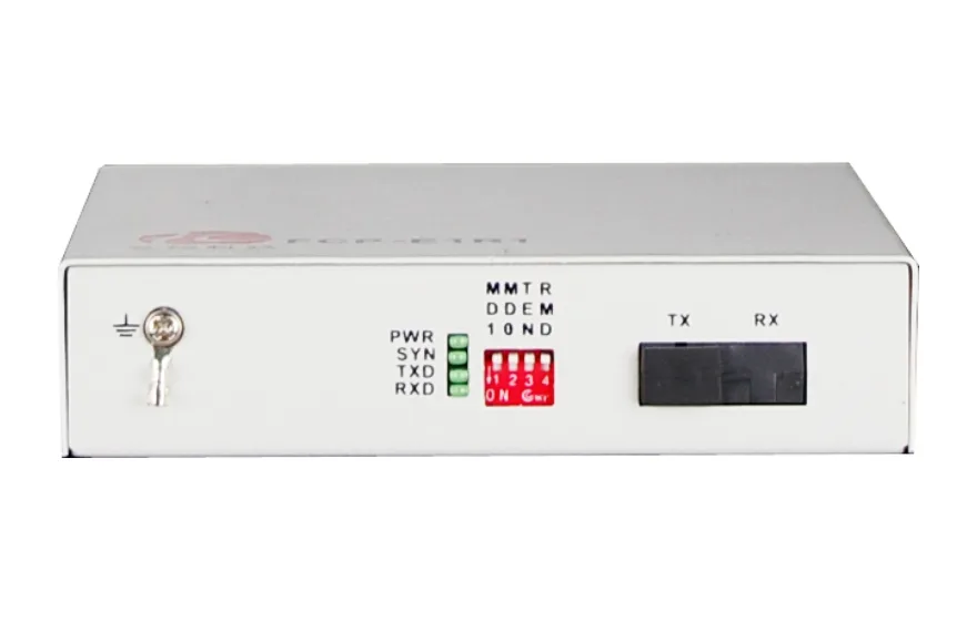 飞畅科技-桌面型RS232/422/485光猫