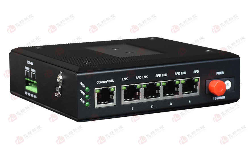 飞畅科技-工业级4路百兆以太网 光纤收发器