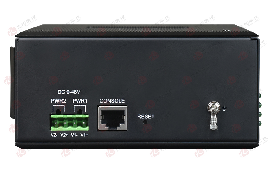 飞畅科技-工业轨式 16路RS485集线器（RJ45）