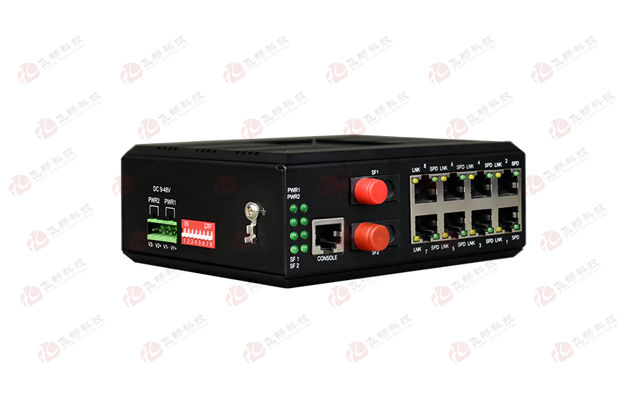 飞畅科技-简单WEB管理型 工业轨式 2路千兆光转8路千兆电交换机